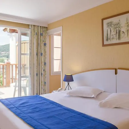 De L'esterel 2p. Resort *